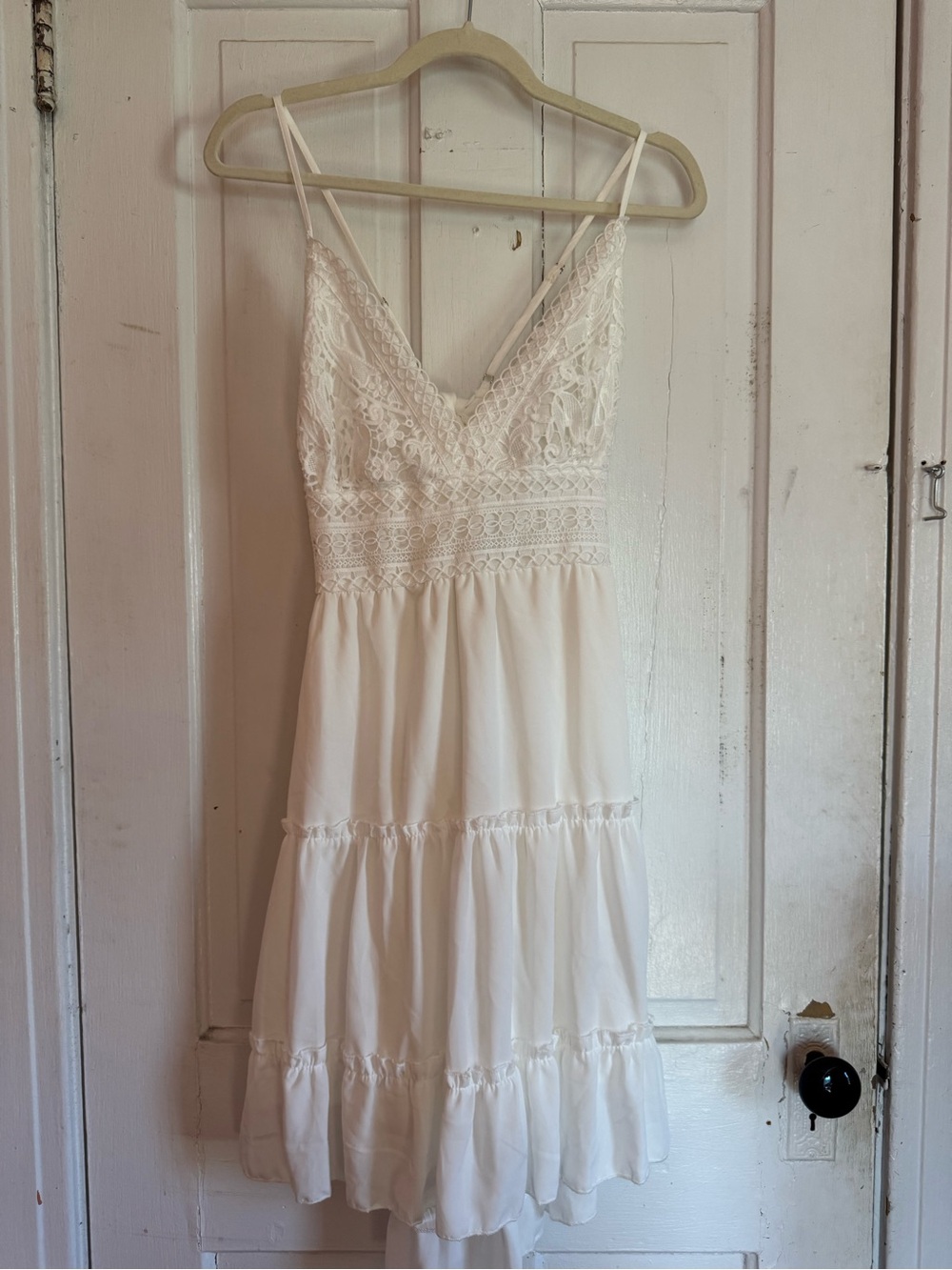 Lace-Trim Cream Tiered Midi Dress with Spaghetti Straps